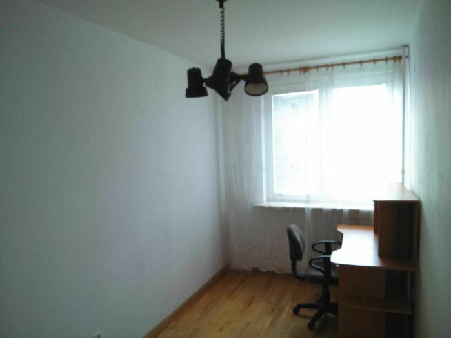 Wynajmę 3-y pokojowe mieszkanie w centrum Pruszkowa