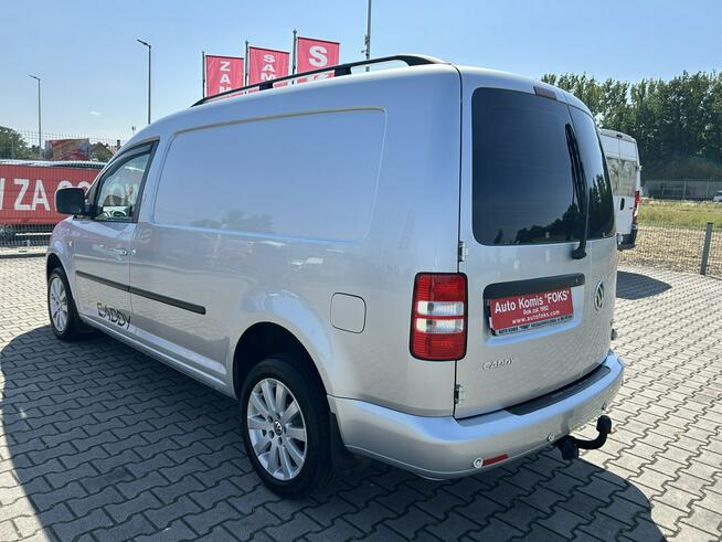 Volkswagen Caddy Long 1,6 102 km Hak navi pół skóra alufelgi tempomat idealny zadbany