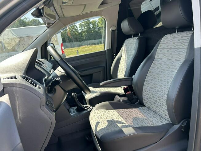 Volkswagen Caddy Long 1,6 102 km Hak navi pół skóra alufelgi tempomat idealny zadbany