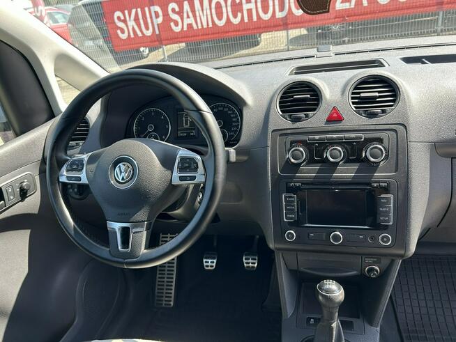 Volkswagen Caddy Long 1,6 102 km Hak navi pół skóra alufelgi tempomat idealny zadbany