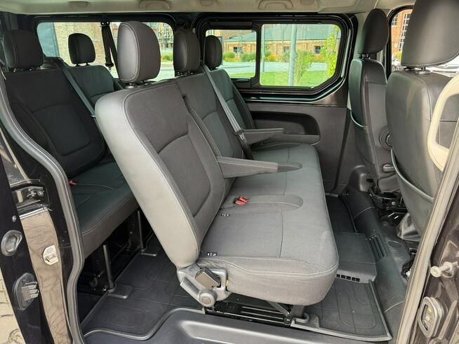 Renault Trafic Salon Polska. VAT-23%. 9 Osobowy. Long