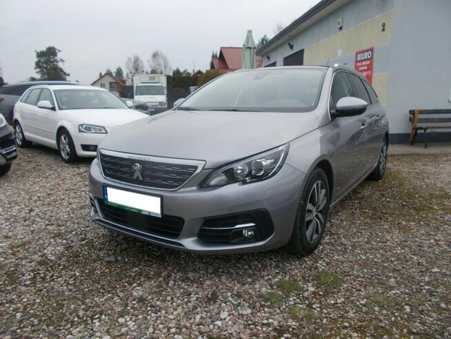 Peugeot 308 1,2 Benz,PureTech 130 EAT8Active Pack!!!