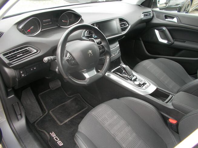 Peugeot 308 1,2 Benz,PureTech 130 EAT8Active Pack!!!