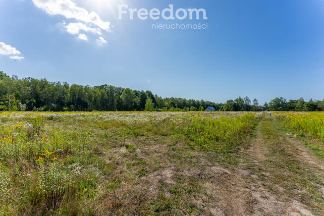 Działka 1400 m² w Nowym Prażmowie