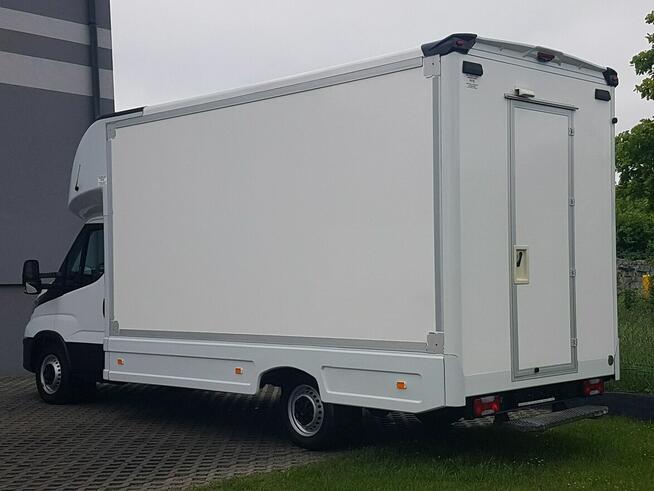 Iveco Daily KONTENER NISKOPODŁOGOWY 4,43x2,23x2,42 SKLEP BAR FOODTRUCK KAMPER AC