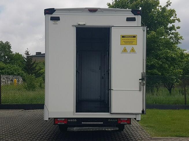 Iveco Daily KONTENER NISKOPODŁOGOWY 4,43x2,23x2,42 SKLEP BAR FOODTRUCK KAMPER AC