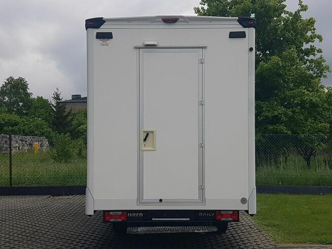 Iveco Daily KONTENER NISKOPODŁOGOWY 4,43x2,23x2,42 SKLEP BAR FOODTRUCK KAMPER AC