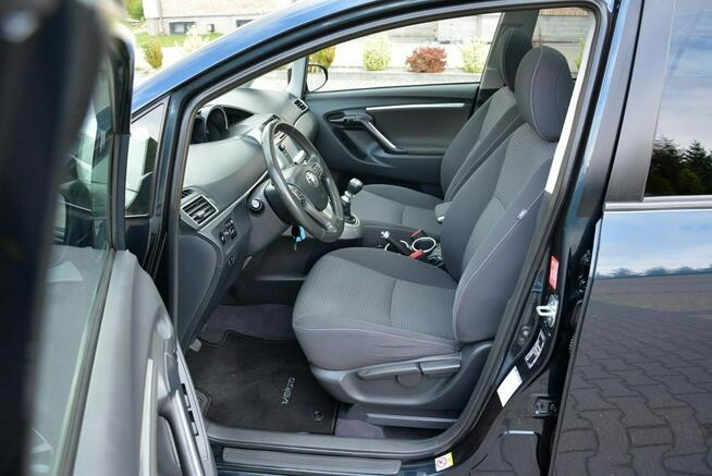 Toyota Verso 1.8VVT-i(147KM)Przebieg 122tyś.km LIFT Panorama Navi Kamera Oryginał