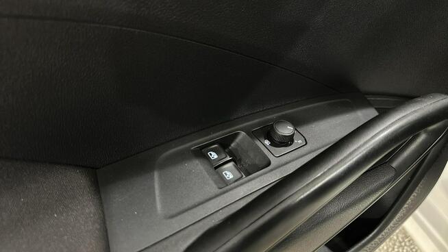 Skoda Fabia 1.0 AMBITION hatchback