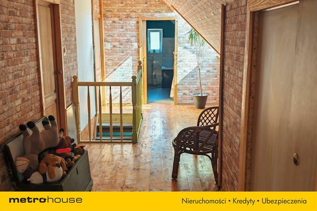 Dom 10 km od Ustki, spokojna okolica, 2 garaże!