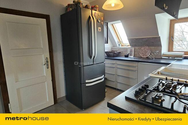 Mansarda z dwoma pokojami na antresoli we Wrzesczu