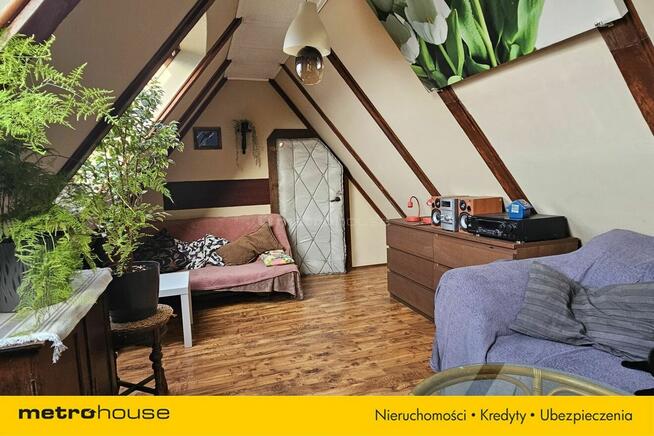 Mansarda z dwoma pokojami na antresoli we Wrzesczu