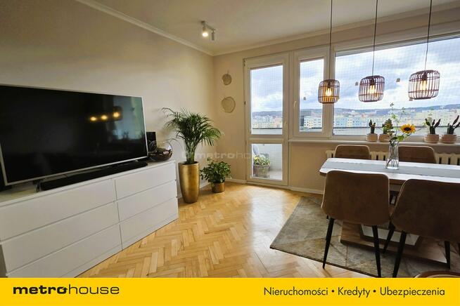 61,7 m2 z widokiem na zatokę i okoliczne wzgórza !