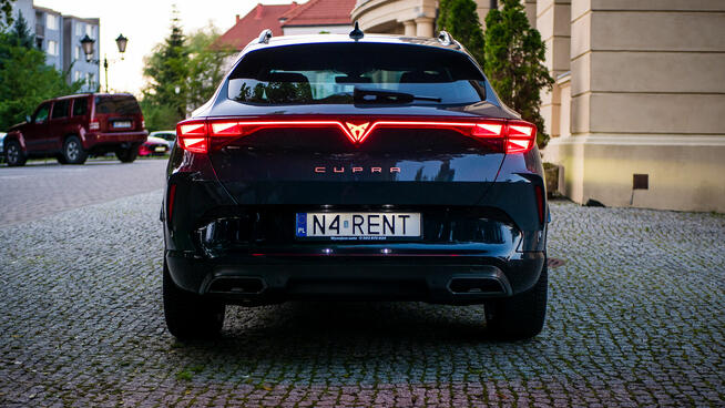 Wynajem na doby Cupra Formentor, wypożyczalnia, auto zastępc