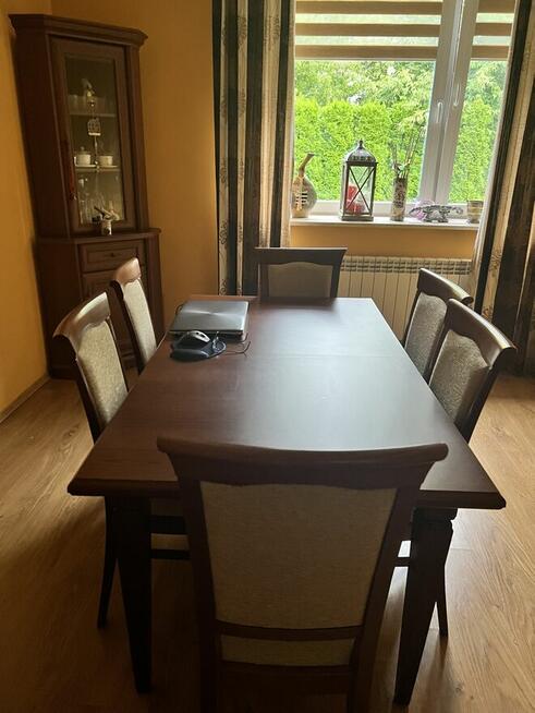 Komplet do jadalni witryna narożna + stół z 6 krzesłami