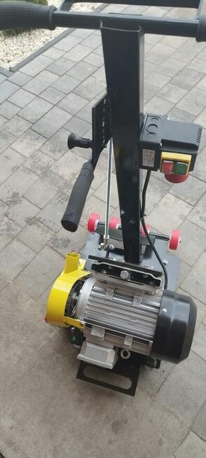 Sprzedam frezarkę do podłogówki