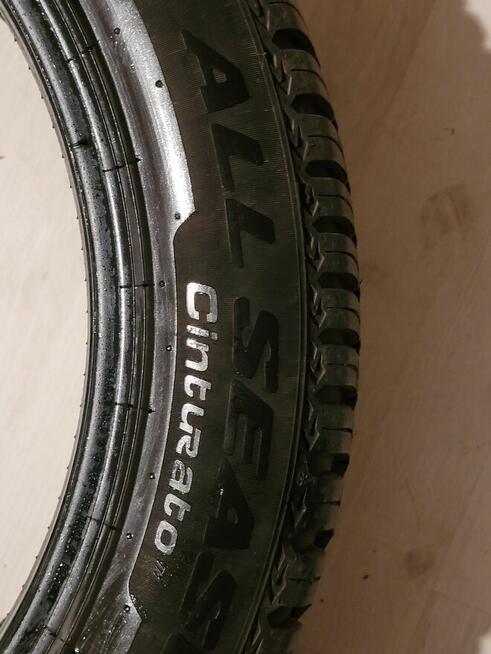 Opony całoroczne Pirelli Cinturato All Season R18