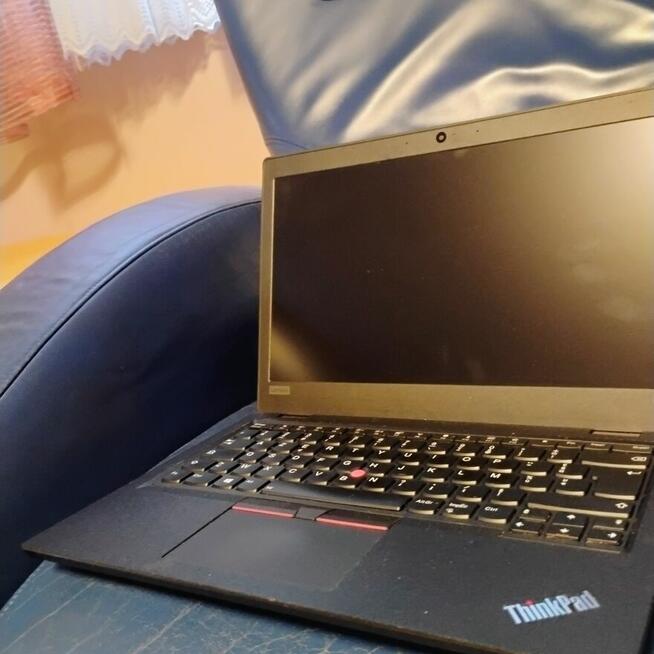 Sprzedam tanio laptop 2 razy używany