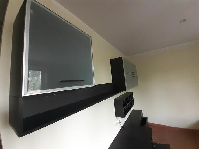 Meble RTV szafki komody półki na płyty