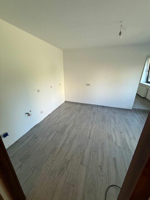 Budynek mieszkalny energooszczędny odnowiony z piękną działk