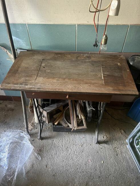 Podstawa maszyny do szycia