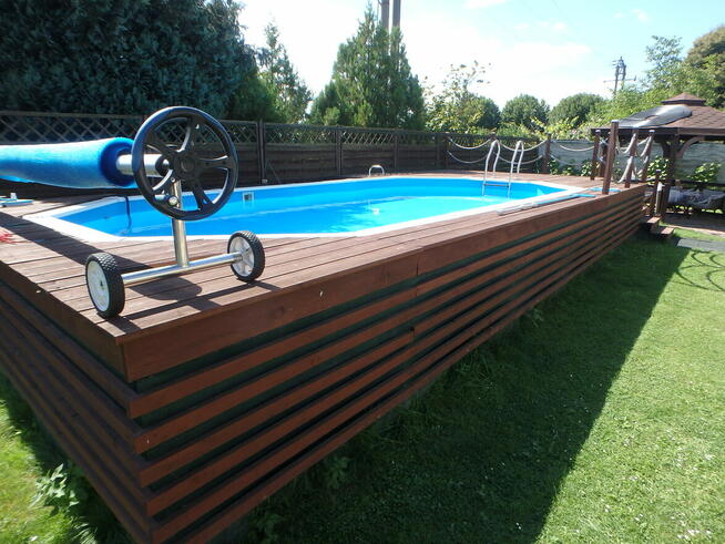 Basen stelażowy owalny