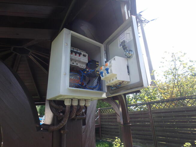 Basen stelażowy owalny