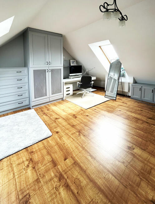 Dwupoziomowe mieszkanie 81 m2+ garaż podziemny | Bojary