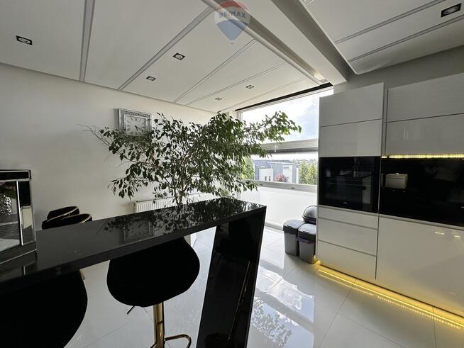 BLACK WEEKS Duże mieszkanie z garażem i parkingiem