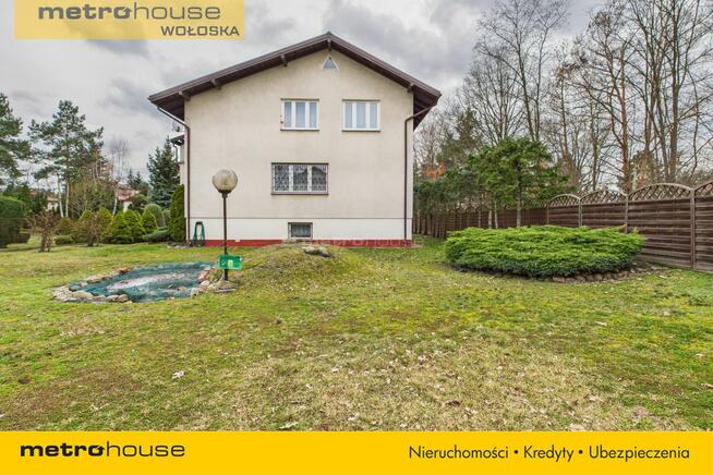 Dom na Wawrze z ogrodem