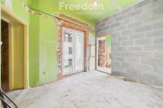 Kamienica do wykończenia