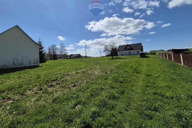 Działka budowlana z dobrym dojazdem – Gronków