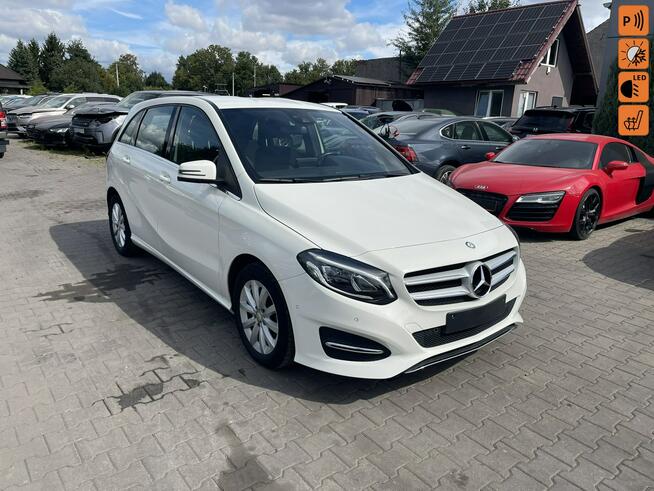 Mercedes B 180 Podgrzewanie Parktronik