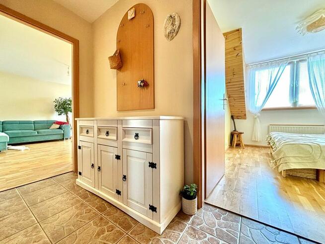 MIESZKANIE Z PODDASZEM DO ADAPTACJI, BEZRZECZE