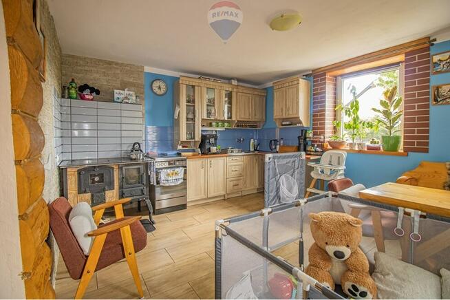 Energooszczędny dom z niezależnymi mieszkaniami