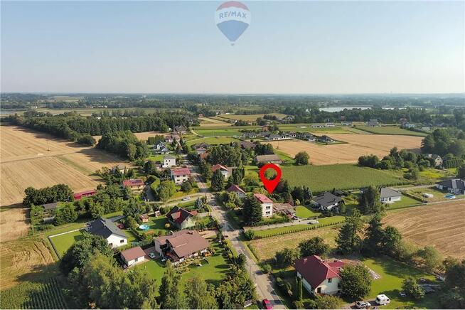 Dom z dwoma niezależnymi mieszkaniami