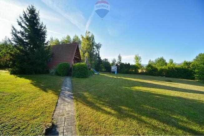 BLACK WEEKS Domek rekreacyjny z budowlanym ogrodem