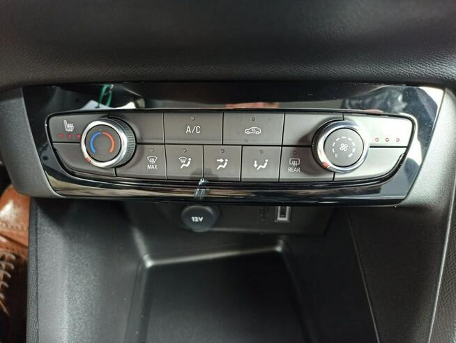 Opel Corsa 2025 / Opony wielosezonowe / Podgrzewane fotele i kierownica