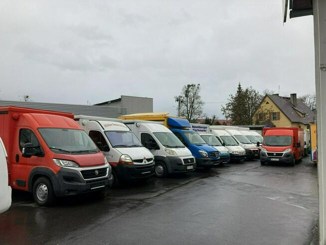 Opel Vivaro Autosklep pieczywa Sklep bar Gastronomiczny Food Truck Foodtruck 2009