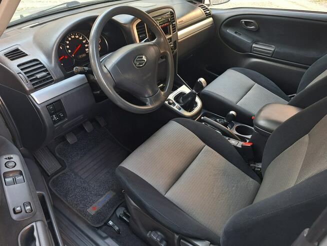 Suzuki Grand Vitara * BDB stan* 4X4 * 1.6benz*