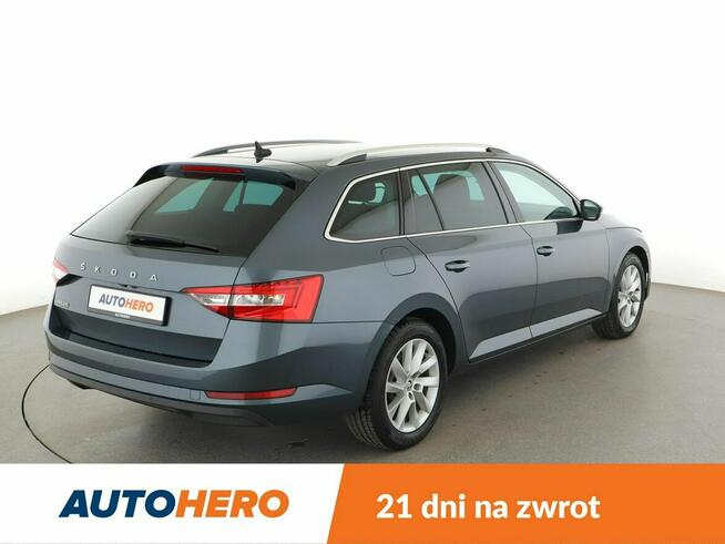Škoda Superb GRATIS! Pakiet Serwisowy o wartości 500 zł!