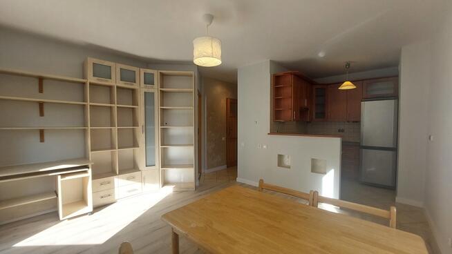 ✅Sprawdź >>Przytulne mieszkanie w bloku z basenem✅