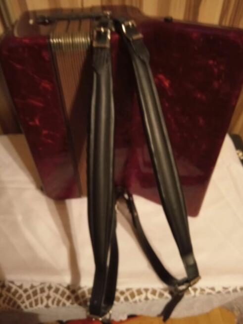 Akordeon Weltmeister 96 basów z futerałem