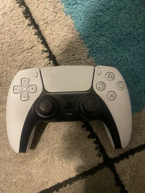 Sprzedam Konsole PS5