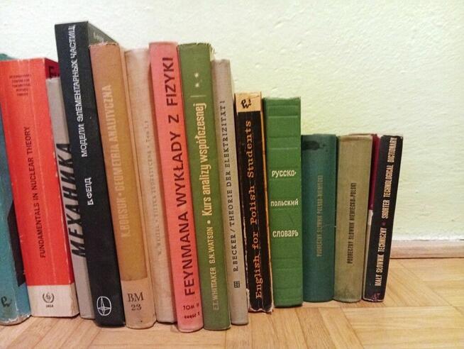 Podreczniki uniwersyteckie z mat-fiz i belestrystyka