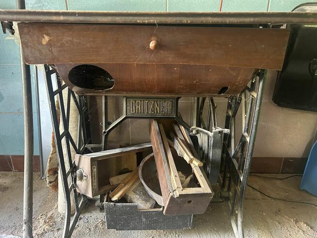 Podstawa maszyny do szycia