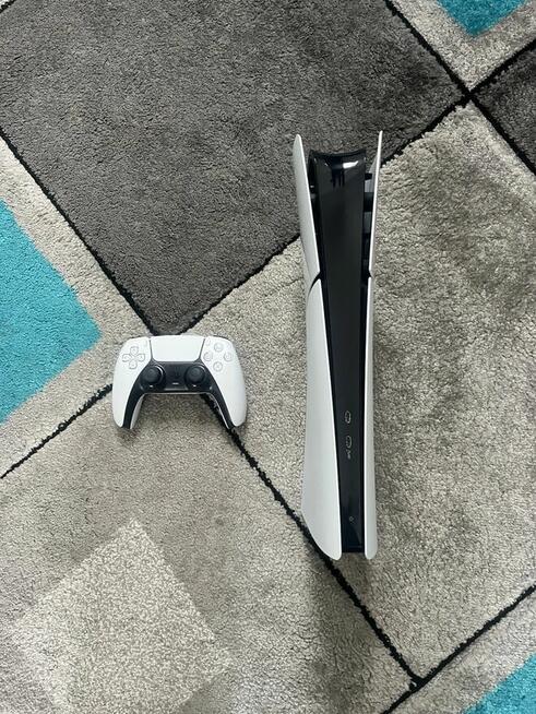 Sprzedam Konsole PS5