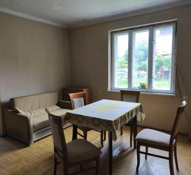 Dom w zielonej i spokojnej miejscowości