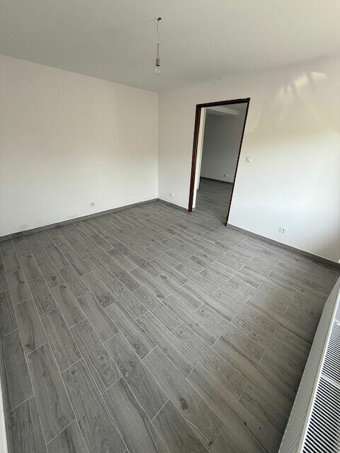 Budynek mieszkalny energooszczędny odnowiony z piękną działk