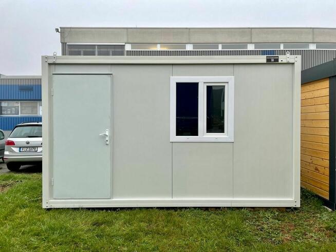 Sprzedaż kontenerów 20 i 40 stóp, używanych lub do pierwszyc